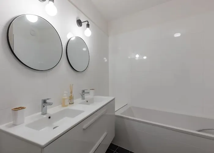 Hyper Centre Parking Privee Apartamento *