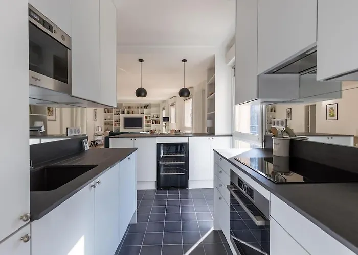 Hyper Centre Parking Privee Le Mans